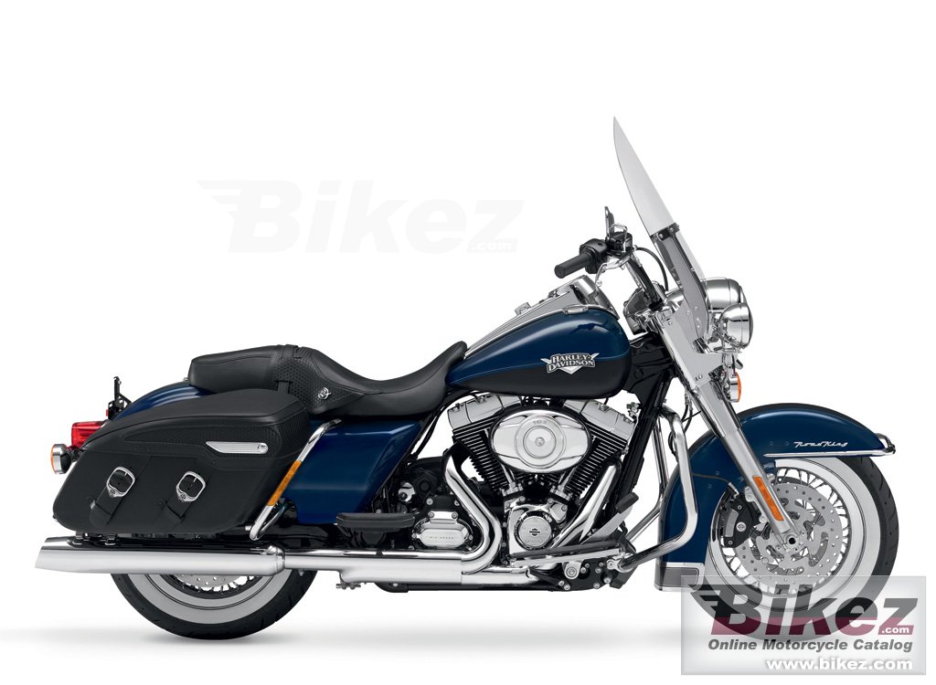 Big Harley-Davidson flhrc road king classic picture and wallpaper from Bikez.com